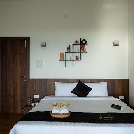 Reunion Ocean Manor - Beach House อูดุปปี ภายนอก รูปภาพ