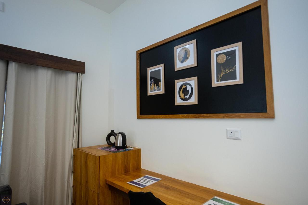 Reunion Ocean Manor - Beach House อูดุปปี ภายนอก รูปภาพ