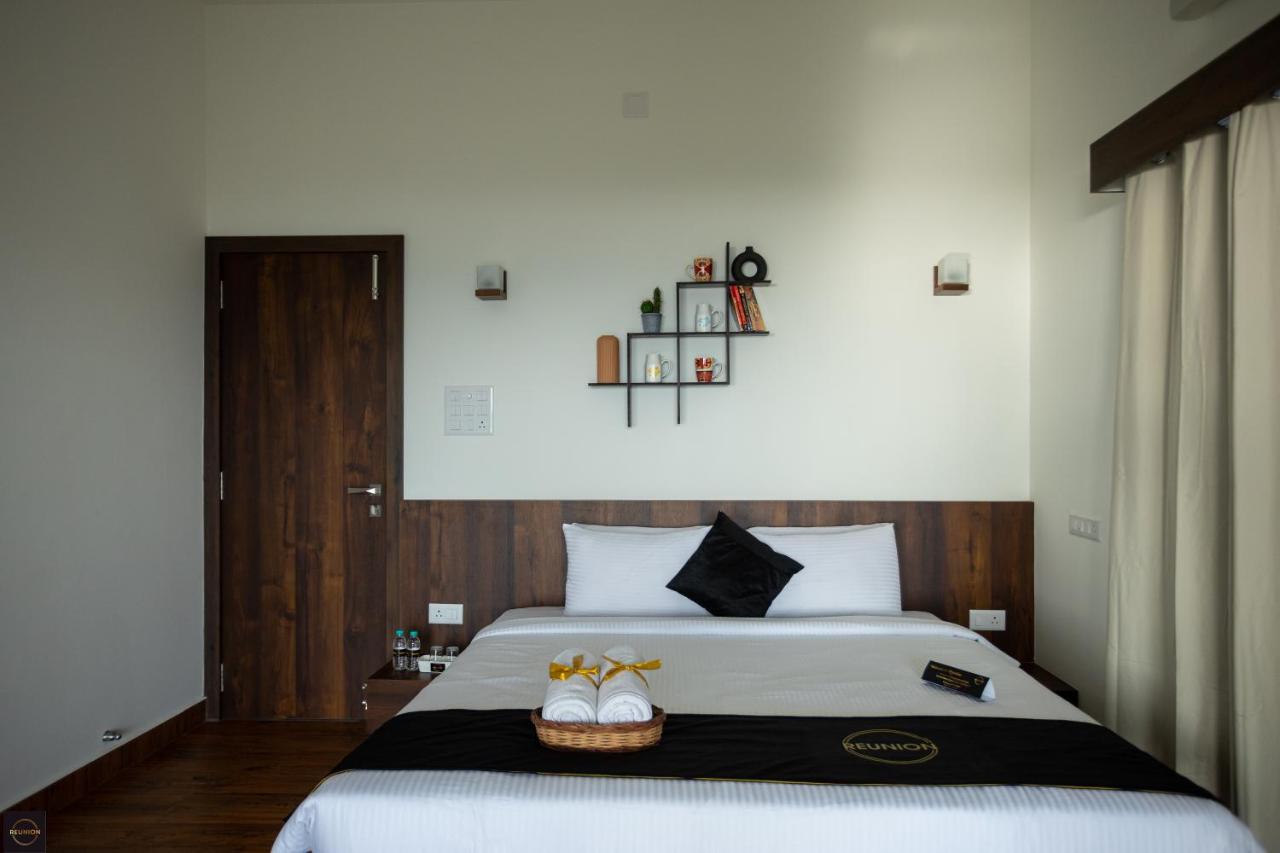 Reunion Ocean Manor - Beach House อูดุปปี ภายนอก รูปภาพ
