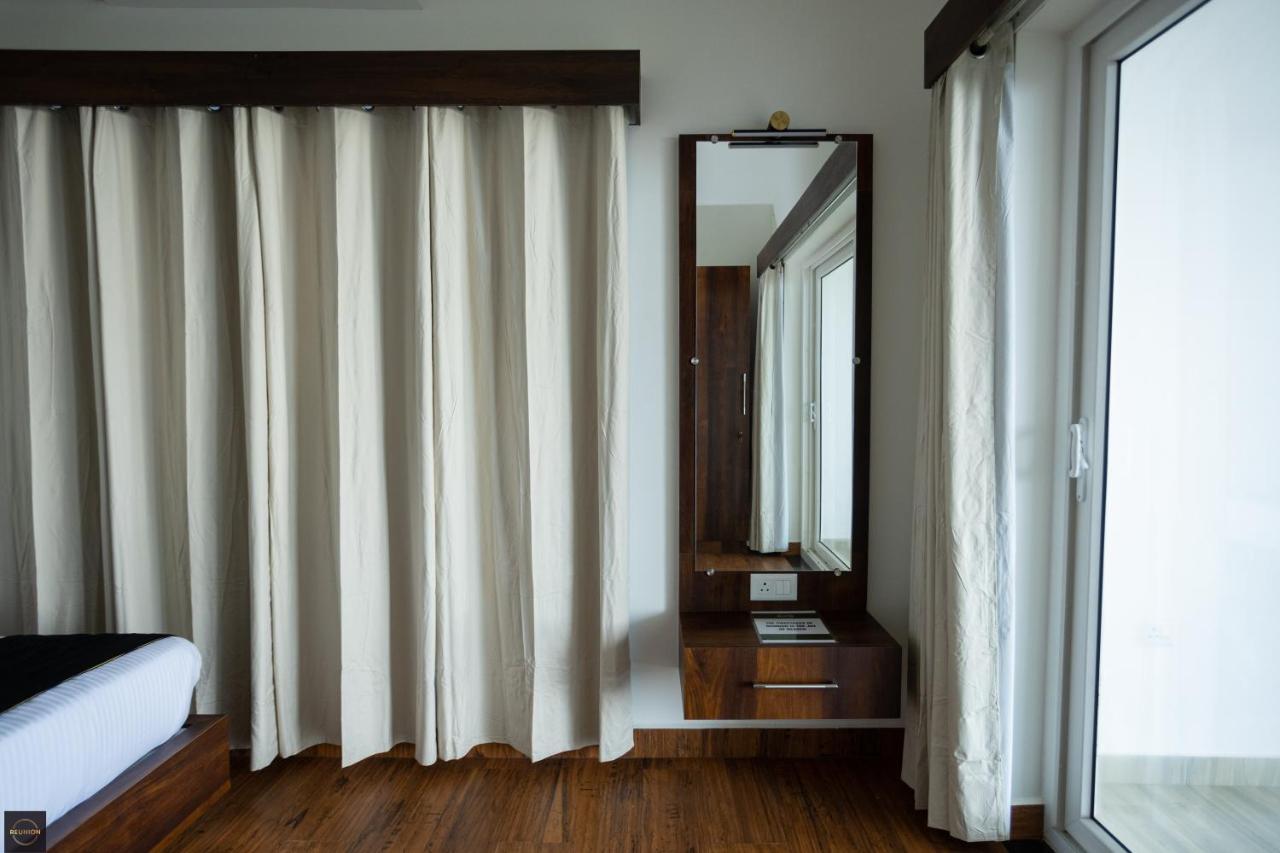 Reunion Ocean Manor - Beach House อูดุปปี ภายนอก รูปภาพ