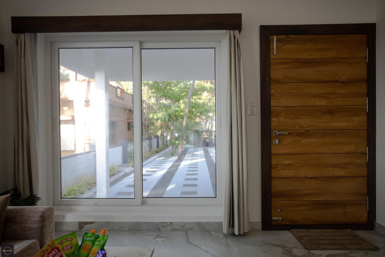 Reunion Ocean Manor - Beach House อูดุปปี ภายนอก รูปภาพ