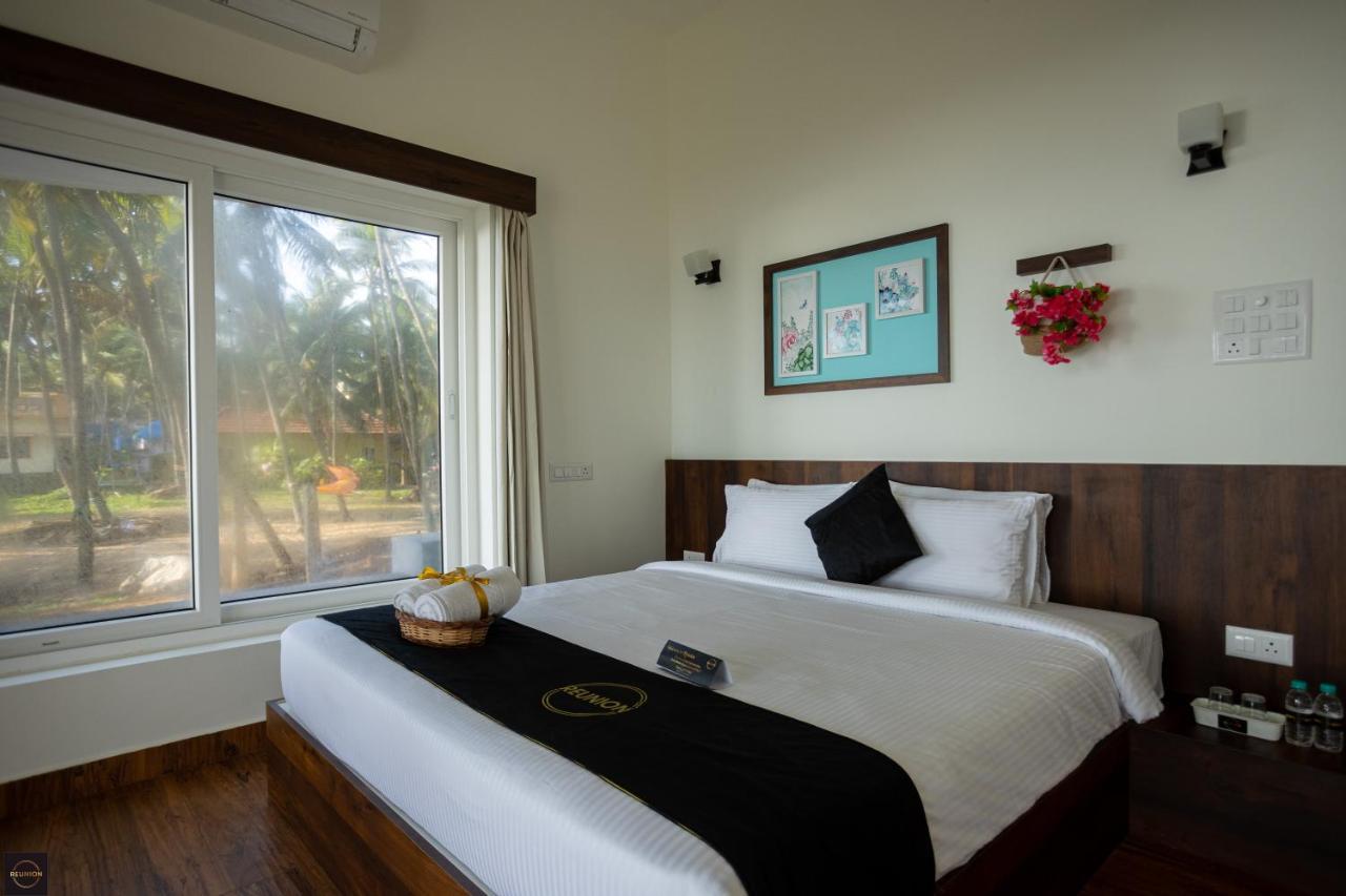 Reunion Ocean Manor - Beach House อูดุปปี ภายนอก รูปภาพ