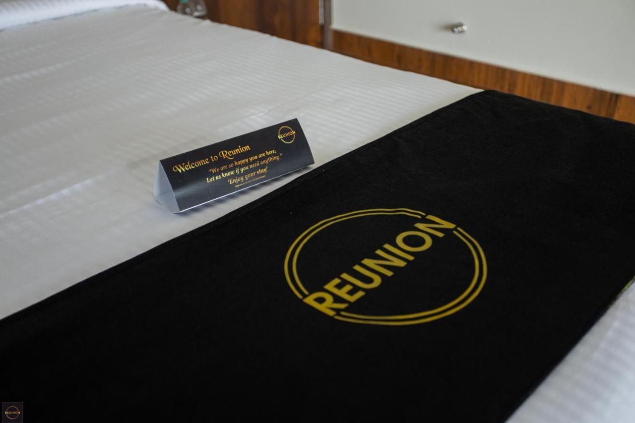 Reunion Ocean Manor - Beach House อูดุปปี ภายนอก รูปภาพ